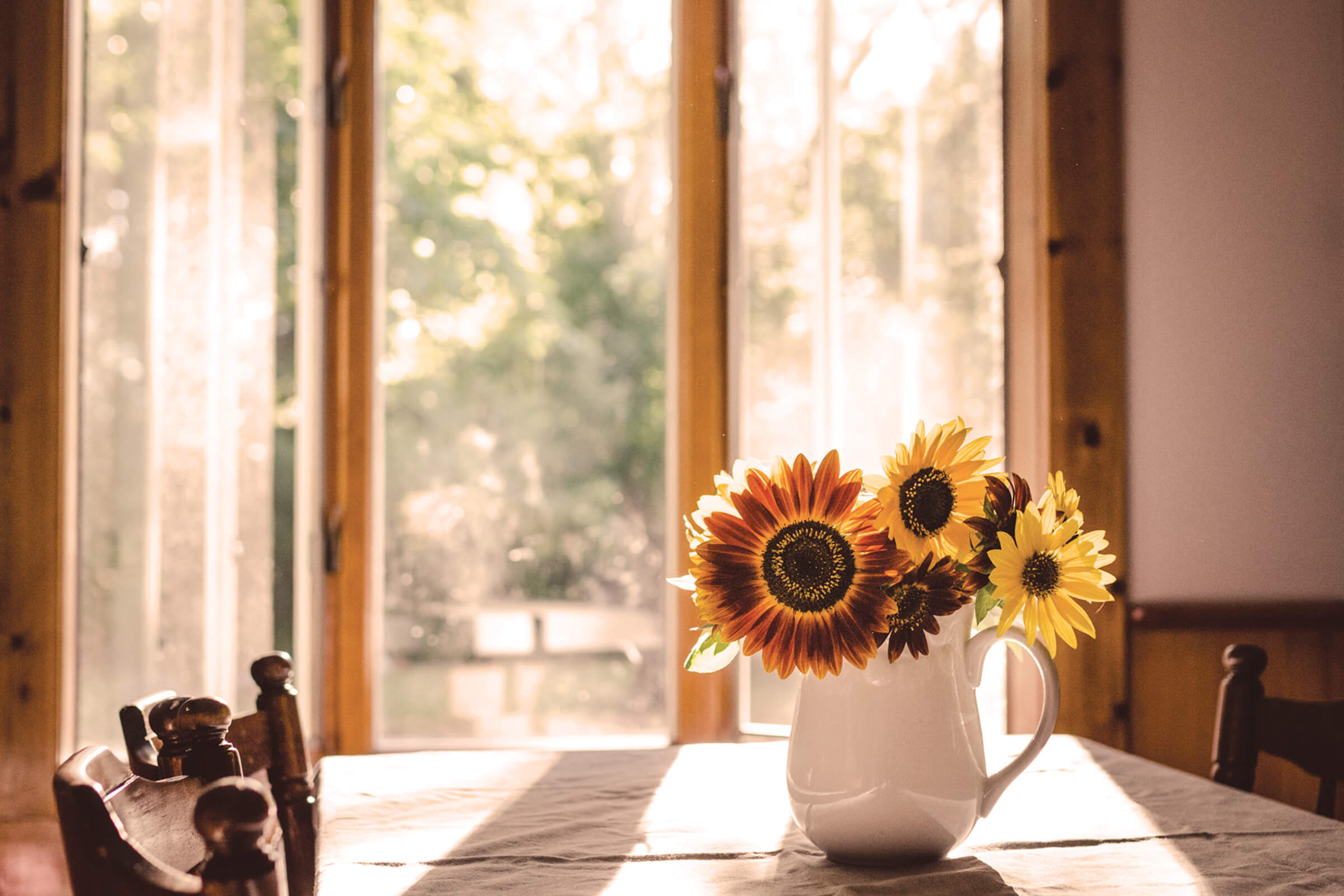 10 Ways to Practice Hygge During Summer